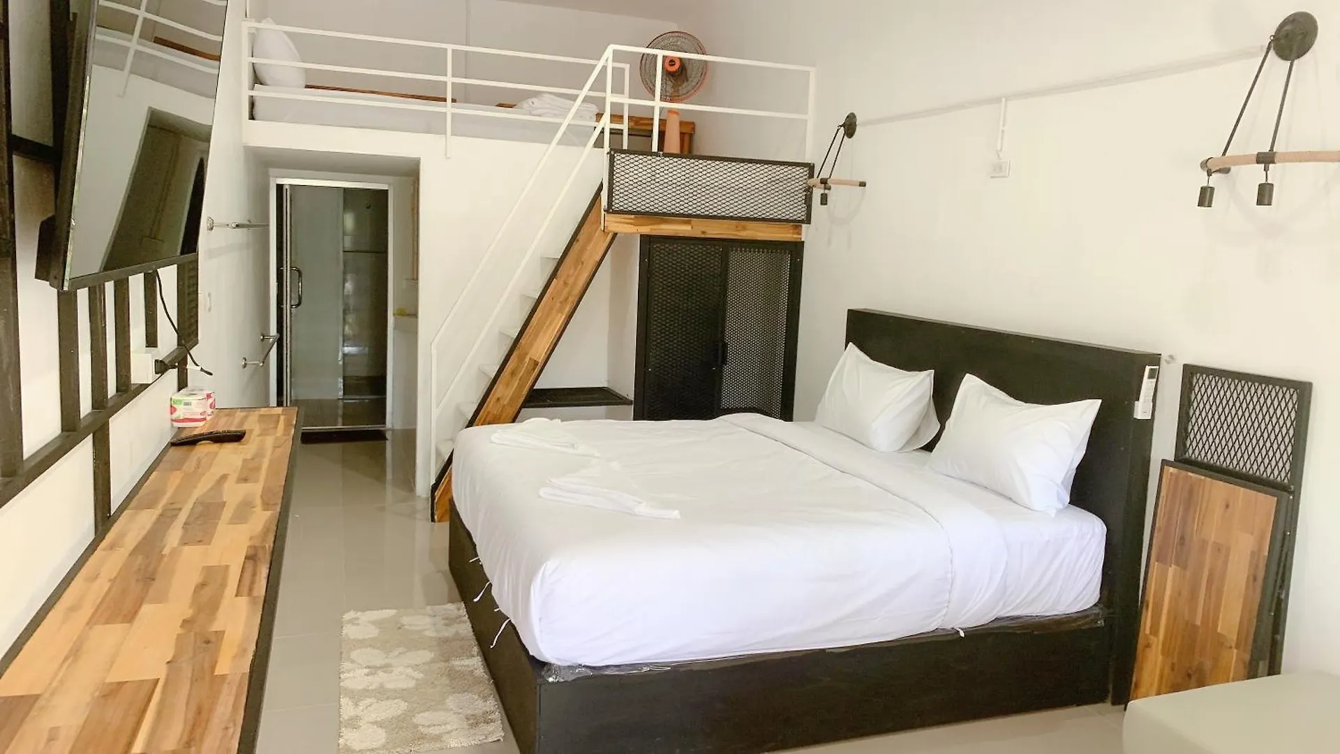 Amazing Inn קו טאו