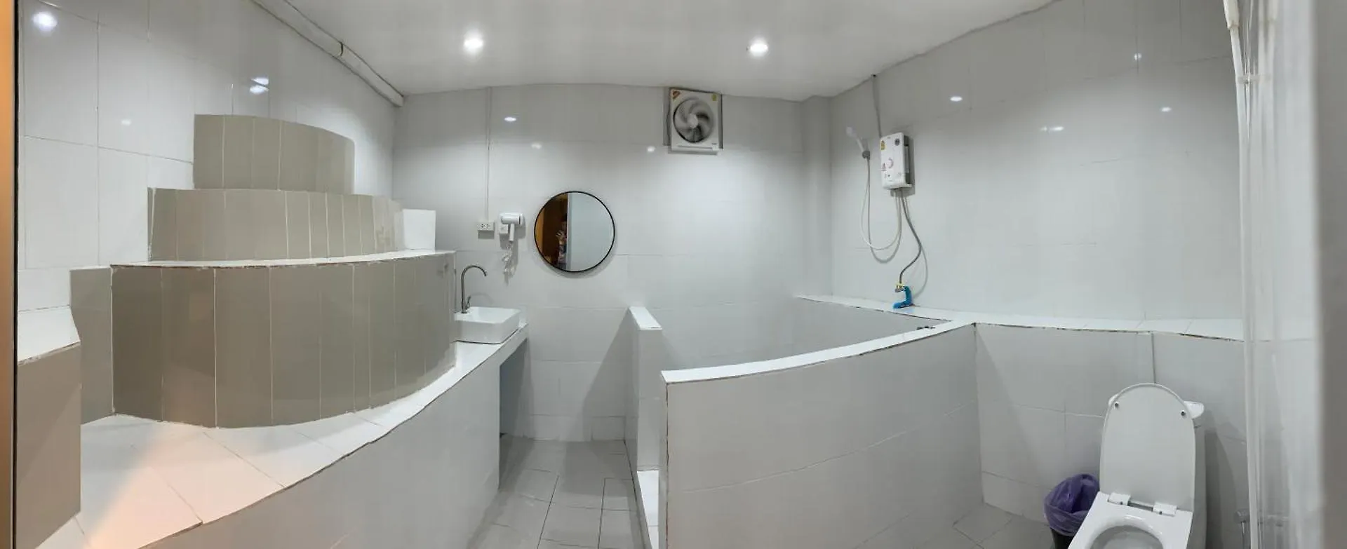 Amazing Inn קו טאו